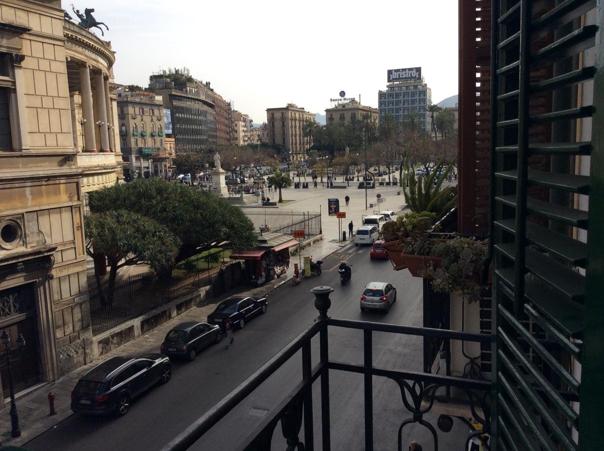 Piazza Politeama Apartment ปาแลร์โม ห้อง รูปภาพ